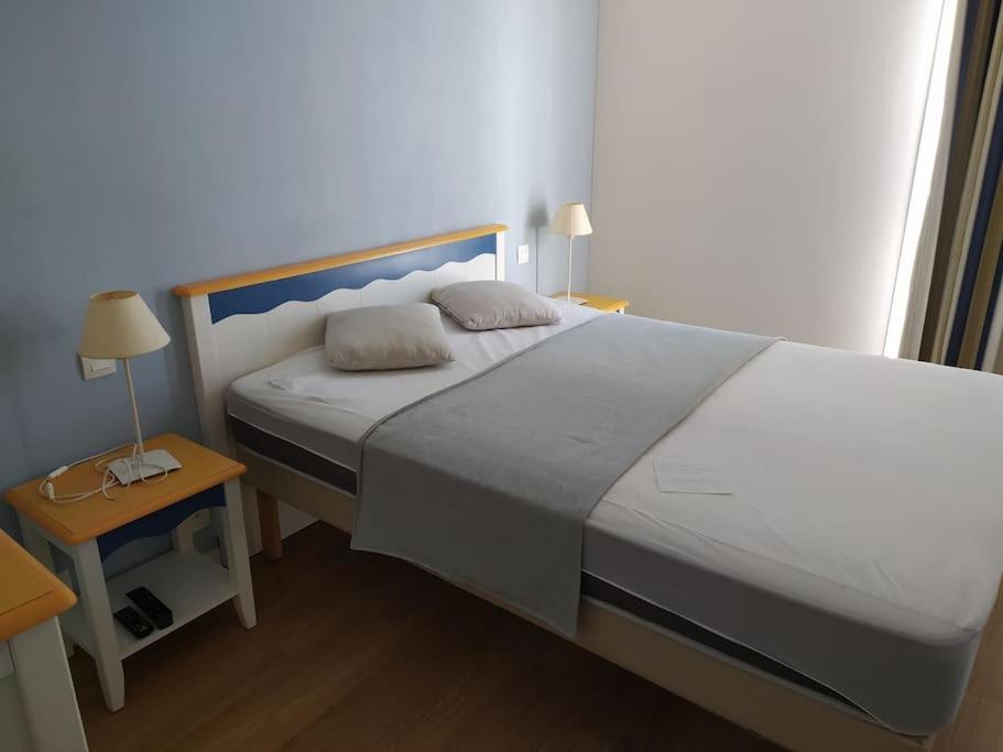 Charmante Maison De Vacances Avec Acces Piscine Talmont-Saint-Hilaire Ngoại thất bức ảnh